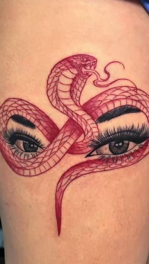 You know what's worse than having a messed up tattoo design on your skin forever? Getting called out about that epic fail online. Medusa Tattoo Meaning, Medusa Tattoo Design, Medusa Tattoo, Infinity Tattoos, 3d Tattoos, Red Tattoos, Weird Tattoos, 3d Tattoo, Ink Master