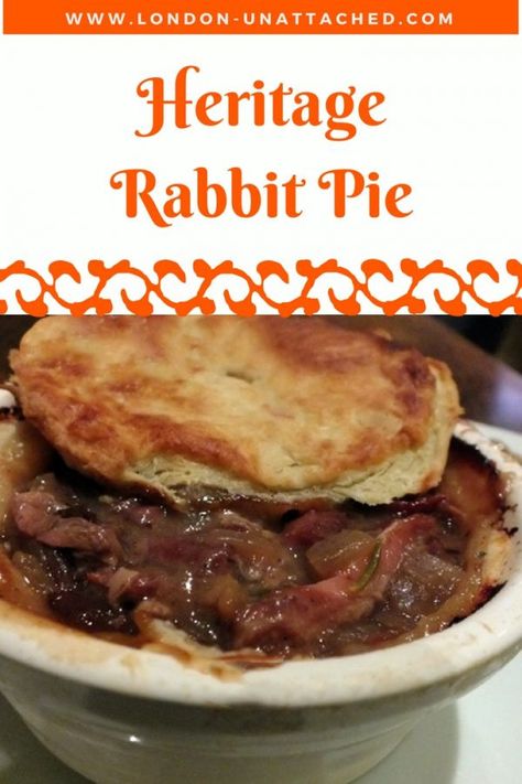 Rabbit Pie, English Pie, Easy Rabbit Recipe, Medieval Rabbit, Medieval Cooking, Rabbit Recipes, Swiss Fondue, Easy Spanish Recipes, Viking Food