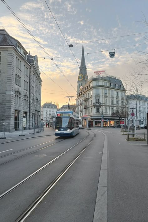 Zurich City, Zurich Travel, Switzerland Cities, Adventure Travel Explore, Zurich Switzerland, Europe Tours, Switzerland Travel, Dream Travel Destinations, City Landscape