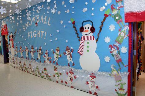 Snowball Fight Hall Way Decoration Hallway Christmas Decorations, Hallway Christmas Decor, School Hallway Decorations, Candy Cane Forest, Hallway Christmas, Christmas Hallway, School Hallway, Winter Bulletin, Pta Ideas