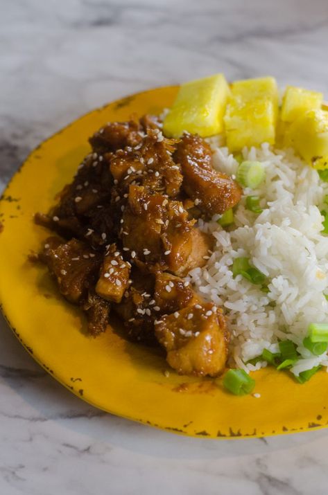 Rice And Pork, Easy Dinners To Cook, Eating Pineapple, Teriyaki Pork, Pineapple Pork, Lunch Plate, Pork Recipe, Quick And Easy Dinner, Teriyaki Sauce