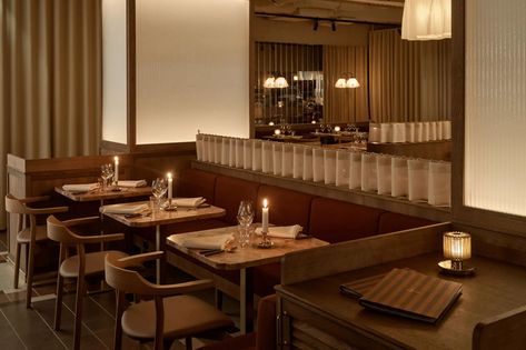 Bistro Buzz: The Top 15 Helsinki Bistros for Every Palate Cozy Italian Restaurant, Modern French Bistro, Bistro Interior Design, Interior Design Chair, Norway City, Bistro Interior, Mexican Bar, Restaurant Design Inspiration, Italian Bistro