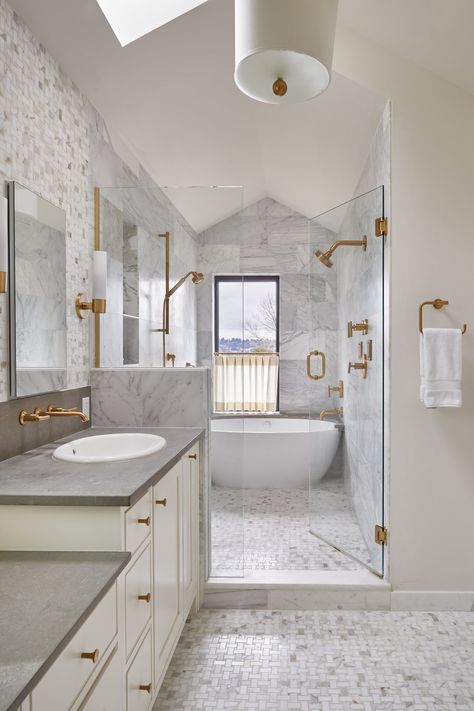 Marble Bathrooms, Fixer Upper Bathroom, Luxury Bathroom Interior, Kohler Bathroom, Modern Bathroom Interior, Small Space Bathroom, Calacatta Marble, Bathroom Storage Organization, Bathroom Trends