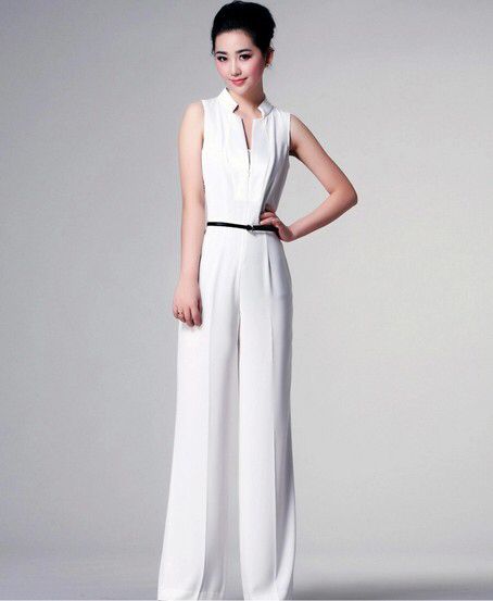 This is such a cute white formal jumpsuit White Jumpsuit Formal, Jumpsuits For Women Formal, Unique Jumpsuits, Jump Suits, Denim Playsuit, Black And White Pants, Formal Jumpsuit, Evening Jumpsuit, Stylish Jumpsuit