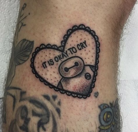 Baymax Tattoo, Simple Disney Tattoos, Tattoo Circle, Geometric Lion Tattoo, Grunge Tattoo, L Tattoo, Circle Tattoos, Tattoos Gallery, Tattoo Blog