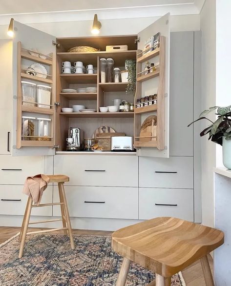 One of the most coveted items in a kitchen for 2022 is a pantry! Here are 10 pantry ideas to get you started. #melaniejadedesign #pantry #pantryideas #kitchenpantry #homedecorideas Sandstone Kitchen, Pantry Cupboard Designs, Cupboards Design, Howdens Kitchens, Breakfast Station, Tidy House, Pastel Interior, Kitchen 2023, Organised Home