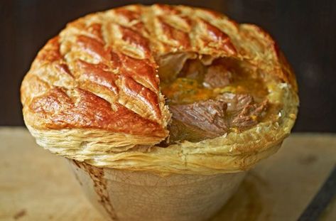 Beef And Ale Pie, Main Dish Meat, Ale Pie, Veggie Pies, Try Quotes, Steak And Ale, Beef Pies, Chicken Pot Pies, Delicious Family Meals