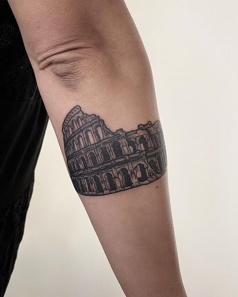 Colleseum Rome Tattoo, Coliseum Tattoo, Colosseum Tattoo, Sydney Tattoo, Australian Tattoo, Spartan Tattoo, Japanese Watercolor, Greek Tattoos, Professional Tattoo