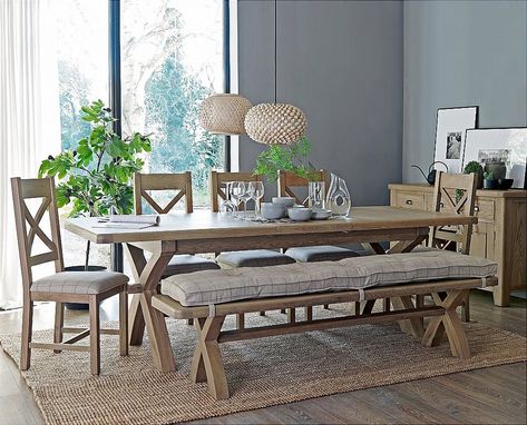 Table With Bench Seat, Extendable Dining Table Set, Cross Back Dining Chairs, Dining Set With Bench, Dining Room Spaces, Crossback Chairs, Casa Country, Lounge Ideas, Oak Chair