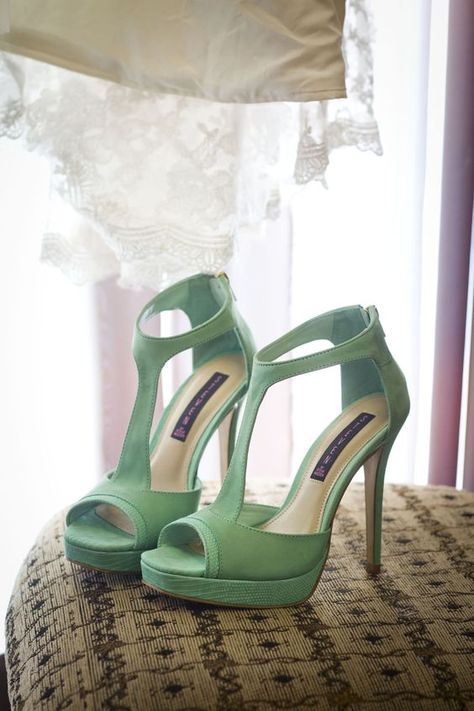 Mint Heels, Mint Shoes, Blue Wedding Shoes, Walk In My Shoes, Steve Madden Heels, Mint Wedding, Hot Shoes, Blue Sandals, Crazy Shoes