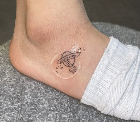 Vivienne Westwood Tattoo, F Tattoo, Cute Tats, Handpoke Tattoo, Cute Little Tattoos, Heart Tattoo Designs, Fairy Tattoo, Dainty Tattoos, Spine Tattoos