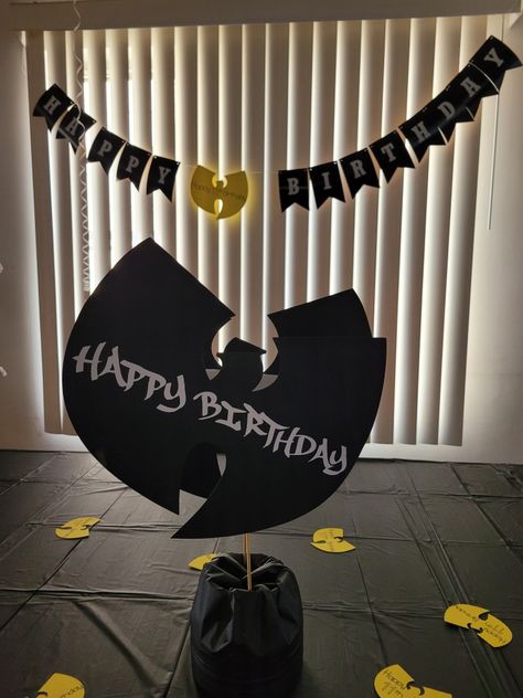 Wu Tang Clan, Wu Tang, 10th Birthday, Birthday Party Ideas, Theme Party, Wedding Shower, Lei, Party Themes, Birthday Parties