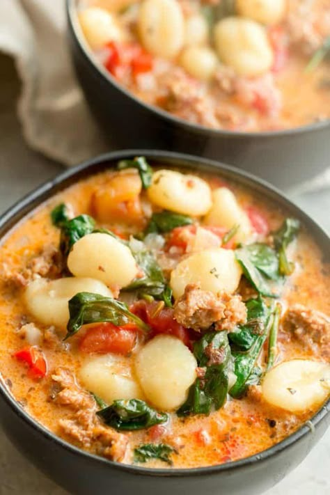 Italian Sausage Gnocchi Soup, Italian Sausage Gnocchi, Sausage Gnocchi Soup, Sausage Italian, Sausage Gnocchi, Gnocchi Recipes Easy, Gnocchi Recipes Soup, Easy Soup Recipe, Italian Soup Recipes