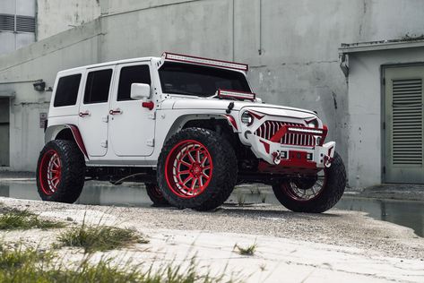 White And Red Jeep Wrangler, White Jeep Red Accents, Red Jeep Wrangler Unlimited, Red Jeep Wrangler, White Jeep Wrangler, Jeep Wheels, White Jeep, Red Jeep, Custom Jeep Wrangler