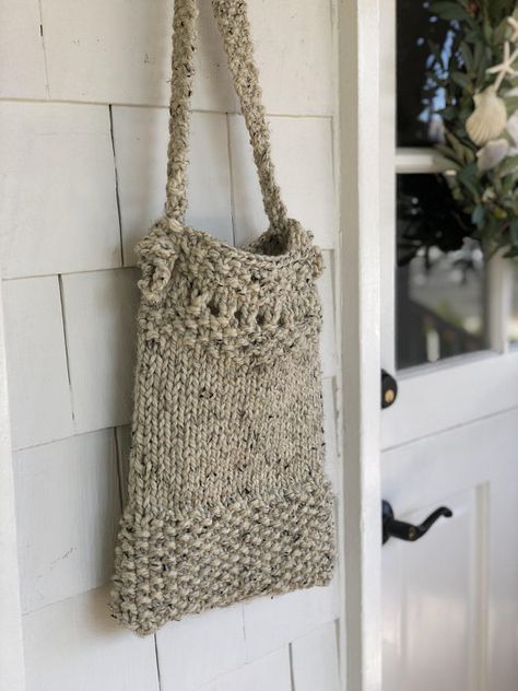 Knit A Bag, Quilted Lap Blanket, Embroidered Shoulder Bag, Small Drawstring Bag, Tweed Bag, Knit Purse, Bag Knitting, Striped Bags, Summer Knitting