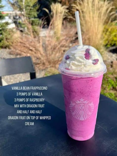 Dragon Fruit Drinks Starbucks, Starbucks Dragon Fruit Frappuccino, Special Starbucks Frappe Orders, Starbucks Drinks Dragon Fruit, Dragon Fruit Frappuccino, Starbucks Dragon Fruit Drink, Special Starbucks Drinks, Starbucks Specialty Drinks, Starbucks Copycat Recipes Drinks