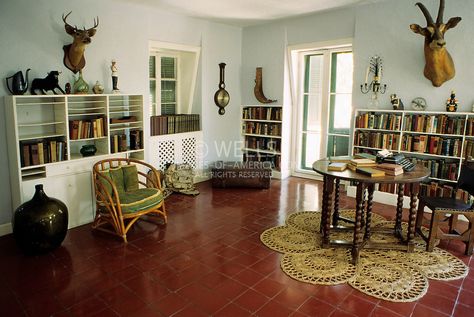 Ernest Hemingway House, Museum House, Writing Studio, Hemingway House, Home Museum, Spanish Colonial Homes, West Home, Ernest Hemingway, Colonial House