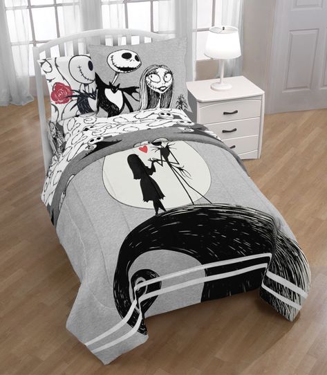 Nightmare Before Christmas Bedding, Young Adult Bedroom, Jack Skellington And Sally, Jack Nightmare Before Christmas, Bedroom Beds, Nightmare Before Christmas Decorations, Reversible Bedding, Nightmare Before Christmas Jack, Christmas Bedding