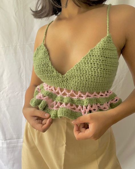 Sold ��📍 Item - Green & pink crochet peplum top Price - 599+shipping M-L Length 15inches Crochet Peplum Top, Crochet Peplum, Pink Crochet, Peplum Top, Crochet, Green, Pink, Quick Saves