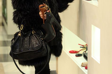 Chloe bag..a durr Rachel Zoe Style, Chloe Paraty, Dope Swag, Celebrity Stylist, Bag Outfit, Ashley Tisdale, Kate Bosworth, Lindsay Lohan, Original Fashion