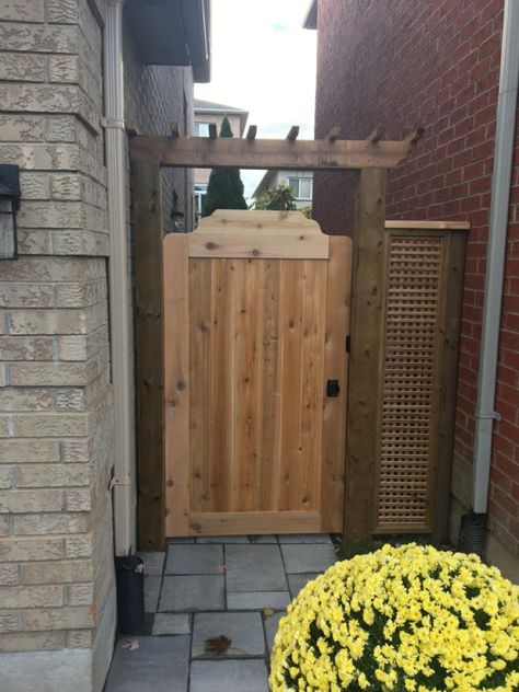 Fence Panels Ideas, Fence Panels Ideas Decor, Backyard Gate, Arbor Gate, Cedar Gate, Lawn Ideas, Backyard Gates, Porch Brackets, Fence Gate Design