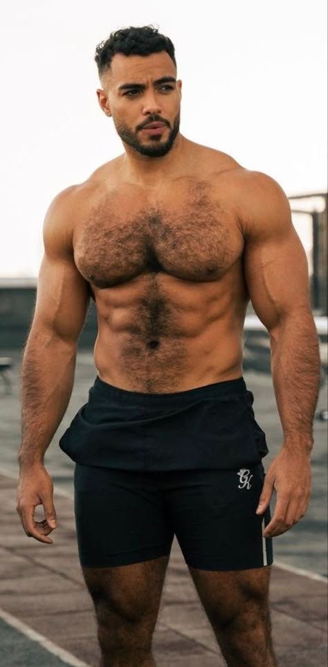 Brawny Man, Large Muscular Men, Men Pics, Ripped Workout, Buff Guys, Big Muscle, Handsome Bearded Men, Essentials Checklist, Lycra Men