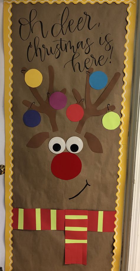 School Door Decorations Preschool Christmas, December School Door Decorations, Bulletin Board Ideas Christmas Preschool, College Themed Door Decorations, Christmas Door Decorations Toddler Classroom, Classroom Xmas Doors, Christmas Door Toddler Room, Preschool Classroom Door Ideas Christmas, Christmas Board Preschool