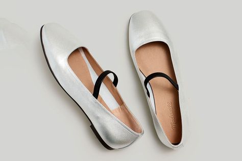 These Cloud-like Madewell Flats Have Kept Me Comfy From Commutes to City Walks — and They’re Under $100 Silver Ballet Flats, Work Flats, Leather Industry, Madewell Shoes, French Women, Leather Ballet Flats, Ballet Flat, Leather Flats, Metallic Leather