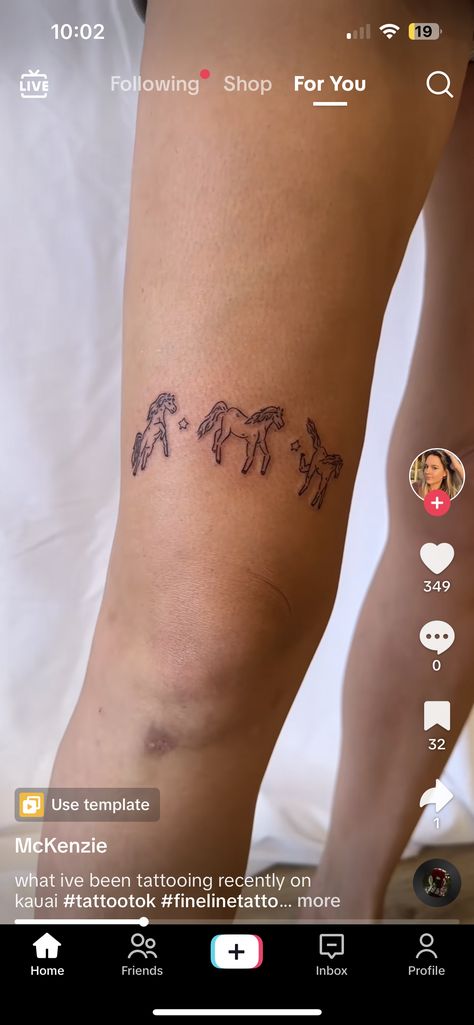 Horse Minimalist Tattoo, Tiny Horse Tattoo, Minimalist Horse Tattoo, Cute Simple Tattoos, Tiny Horses, Grunge Tattoo, Horse Tattoo, Dainty Tattoos, Fine Line Tattoos