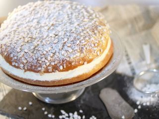 Tarte Tropézienne Thermomix Bread, Dessert Thermomix, Quick Vegetarian Meals, Thermomix Desserts, Cooking Chef, Bread Cake, French Pastries, Dog Recipes, Thermomix Recipes