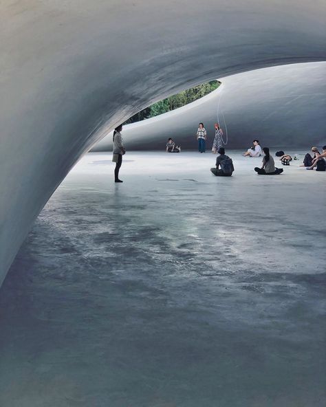 “The sublime ‘Teshima Art Museum’ designed by Tokyo-based architect Ryue Nishizawa and Japanese artist Rei Naito opened in 2010. ” Nishizawa Architects, Teshima Art Museum, Japanese Museum, Ryue Nishizawa, Stone Park, Forest Cat, Japanese Artists, Art Museum, Arch