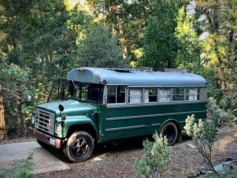 Bus Life Exterior, Old School Bus Camper, Gothic Van Life, Converted School Bus Short, Land Rover Defender 130, Nomadic Lifestyle, Abandoned School Bus, School Bus Camper, Volkswagen Vans