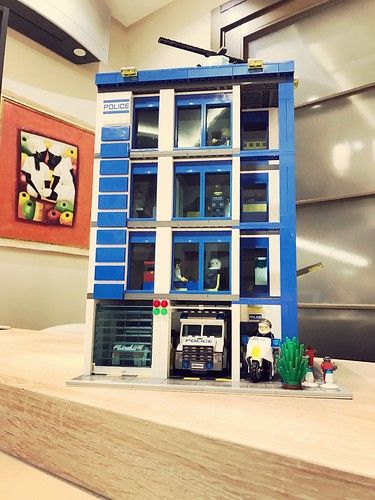 Police Lego, Lego Post Office Moc, Lego Police Station, Lego City Police Station, Lego Police Car, Lego Hero Factory Moc, Lego Skyscraper Moc, Lego City Police, Lego City Sets