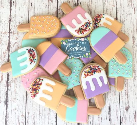 Popsicle Cookies, Summer Sugar Cookies, Popsicle Party, Cookie Connection, Ice Cream Birthday Party, Summer Cookies, Sugar Cookie Designs, Ice Cream Birthday, Pretty Cookies