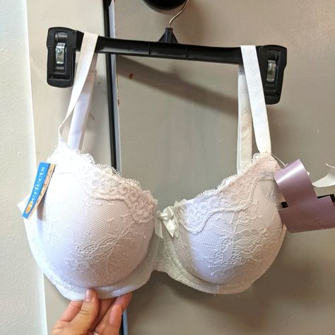 32DDDD or 32G Bra. White, Lacey, Sexy Bra Storage, Convertible Bra, Bras And Panties, Hard Time, Lace Bra, Convertible, Lingerie, Bra, Tags