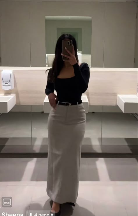 Cute Business Casual Dresses, Classy Outfits For College, Work Causal Outfits, Business Outfits Aesthetic, Danielle Pheloung Work Outfits, Corporate Baddie Aesthetic Outfit, Coperate Outfits, Pretty Work Outfits, Classy Girl Outfits