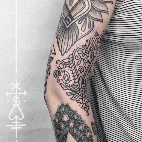 another gap filler for vanessa! // new mail account sarah@herzdame.ink… Filler Tattoo Ideas, Gap Filler Tattoo, Sleeve Filler, Tattoo Sleeve Filler, Filler Tattoo, Nature Tattoo Sleeve, Christian Sleeve Tattoo, Tattoo Filler, Floral Tattoo Sleeve