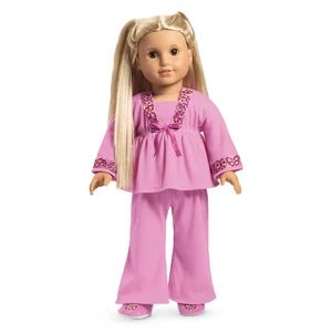 Julie American Girl Doll, American Girl Doll Outfits, New American Girl Doll, American Girl Hairstyles, American Girl Doll Julie, American Girl Julie, Pink Pajama Pants, American Girl Outfits, Pajama Outfit