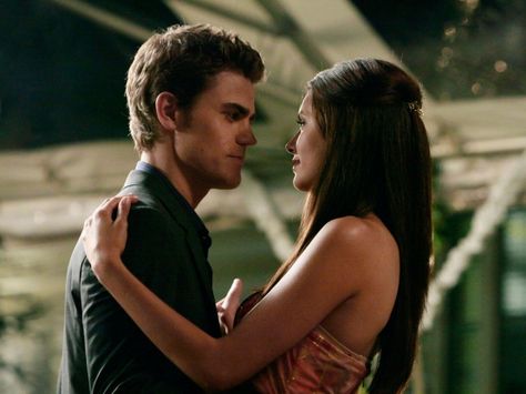 "The Vampire Diaries" probably should have called it quits after the show's star Nina Dobrev left in... - The CW Vampire Diaries Enzo, Arielle Kebbel, Vampire Diaries Stefan, Vampire Diaries Quotes, Vampire Diaries Wallpaper, Vampire Diaries Funny, Bonnie Bennett, Vampire Diaries Cast, Joseph Morgan