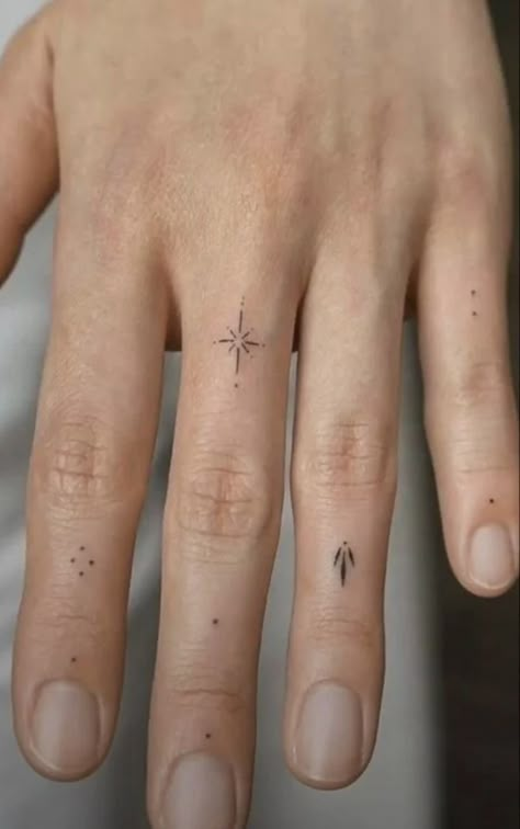 Small Moon Phase Tattoo, Moon Phase Tattoo Designs, Finger Dot Tattoo, Moon Phase Tattoo, Phase Tattoo, Tiny Finger Tattoos, Ring Tattoo, Small Finger Tattoos, Finger Tattoo For Women