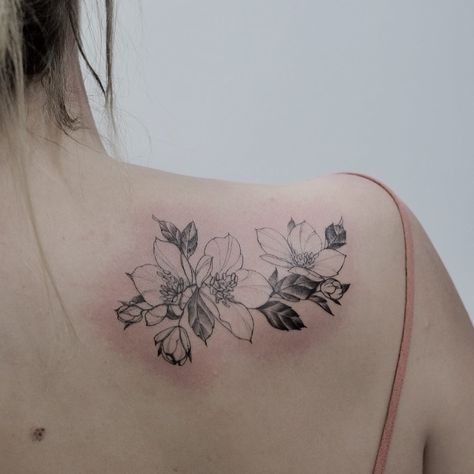 Hellebore Tattoo, Bee Tattoo, Tattoo Ideas, Bee, Tattoos, Health