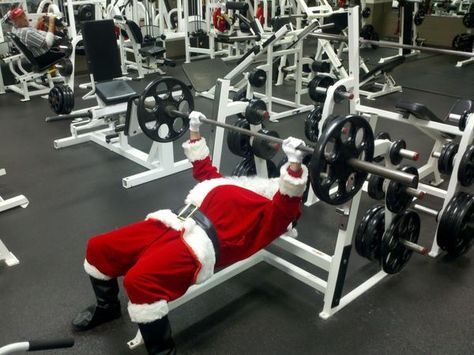 How to work out at your parents’ house this holiday season | Popular Science Holiday Weight, Christmas Workout, Holiday Workout, Christmas Holiday Greetings, Weight Benches, Fitness Articles, Fitness Blog, How To Slim Down, Fitness Quotes