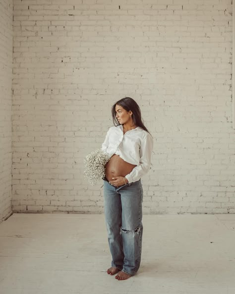 Maternity • Instagram 2025 Maternity Photos, Maternity Photography For Single Moms, Bump Monthly Pictures, Maternity Pics Just Mom, Cardi B Maternity Shoot, Maternity Pics In Studio, White Button Up Maternity Shoot, Rocky Barnes Maternity, Maternity Photo Shoot White Backdrop