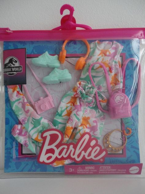 Barbie Jurassic World Fashion Pack BD2021 Asst.GWB08 #GRD61 Barbie Jurassic World, Barbie Fashion Packs, Customized Dolls, Frozen Elsa Doll, Elsa Doll, Baby Barbie, Stitch Toy, Barbie Doll Set, World Fashion