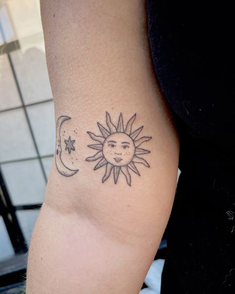 handpoked sun and moon from yesterday 🌜🌞 love these two together 🥹 we added some shading too which I loveeee. always happy to add for work shading to any of my flash bits! message me or use my booking form to book. currently booking October and November. my upcoming availability is always saved to my highlights ✨ handpoke tattoos at @harmlesstattoo Braintree, Essex #handpoke #stickandpoke #sticknpoke #londonhandpoke #essexhandpoke #essextattoo #suffolktattoo #hertfordshiretattoo #smalltat... Small Tats, Stick N Poke, Hand Poke, Stick And Poke, Tattoo Flash, Sun And Moon, Flash, Highlights, Moon