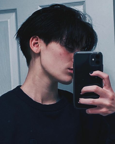 Levi Ackerman Haircut, Anime Hairstyles In Real Life, Levi Haircut, Emo Things, Anime Haircut, Anime Boy Hair, Haircut Pictures, Boy Aesthetic, Skater Boy