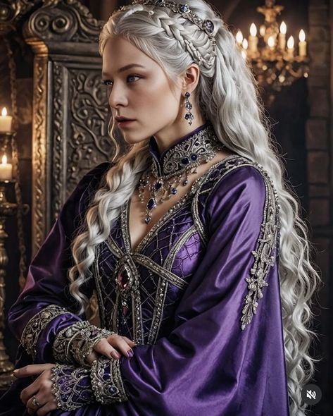 Targaryen Outfit Dresses, Valyrian Hairstyle, Targaryen Oc Female, Targeryan Aesthetic Dress, House Of The Dragon Oc, Rhanyera Targaryen Hair, Rhaenyra Black Dress, Targaryen Outfit, House Targaryen Aesthetic