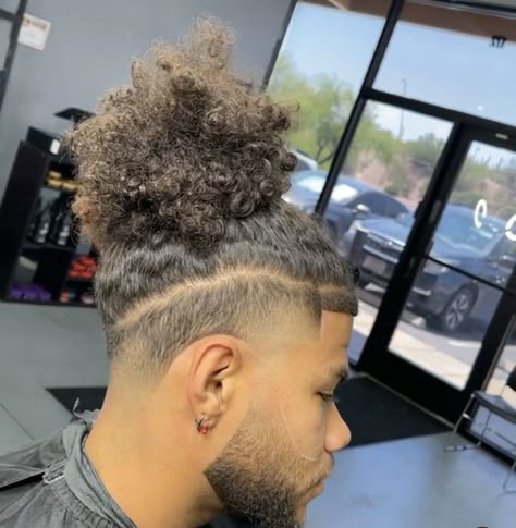 Mid Taper Long Hair, Taper Fade Long Hair, Man Bun Haircut, Mid Taper, Ponytail Haircut, Taper Fade Curly Hair, Dread Hairstyles For Men, Fade Haircut Styles, Tie Bandana