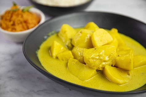 Everyday Gourmet | Sri Lankan Potato Curry Sri Lanka Curry, Sri Lankan Potato Curry Recipe, Sri Lankan Fish Curry, Sri Lankan Potato Curry, Sri Lankan Vegetable Curry, Sri Lankan Prawn Curry, Sri Lankan Curry, Justine Schofield, Curry In A Hurry