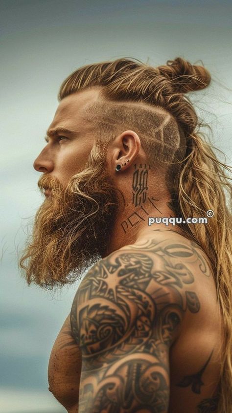 Viking Hairstyles Male, Best Body Men, Trendy Long Hairstyles, Viking Haircut, Long Hairstyles For Men, Man Buns, Face References, Unique Looks, Viking Hair